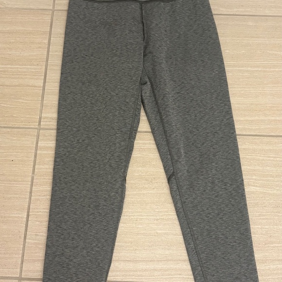 Adidas Women’s Leggings Size M - Picture 4 of 4